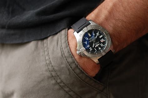 breitling avenger seawolf lug to lug|More.